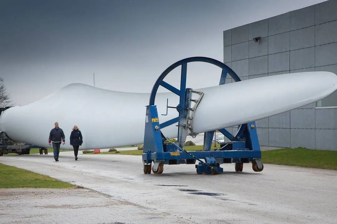 GE Vernova, 블레이드 거대 기업 LM Wind Power 구제를 위해 자본 투입 서두르다